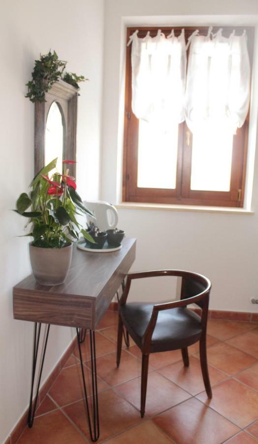 Agriturismo B&B Le Casette Sul Garda Cavaion Veronese Exterior photo